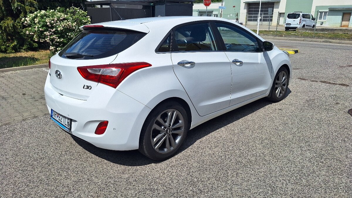 Predám i30 - 2