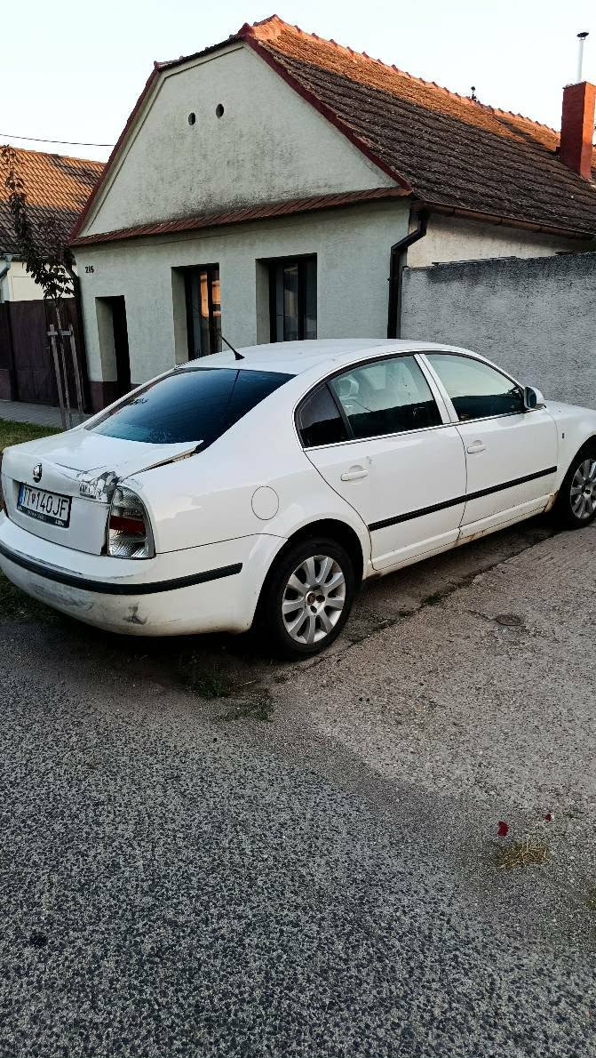 Predám Škodu Superb 1,9tdi 2006 - 2
