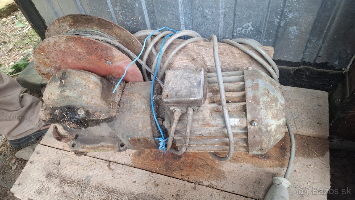 Elektromotor s prevodovkou - 2