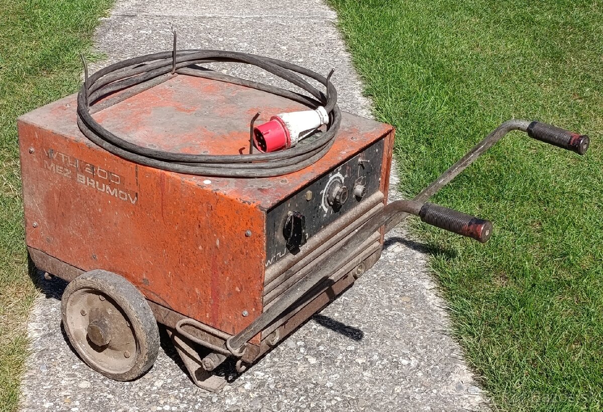 Zvaračka WTU 200 - 2