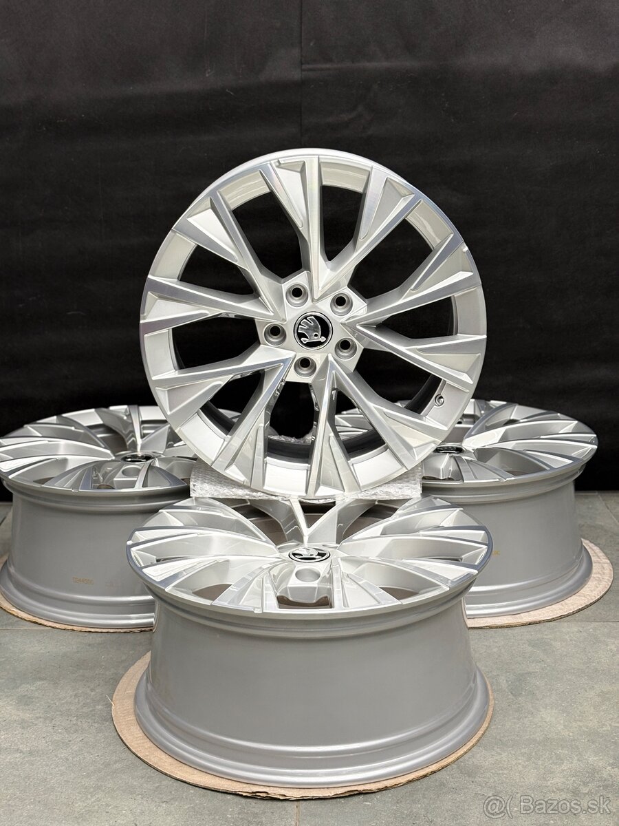 5x112 r18 Superb 3 superb 4 nove disky - 2