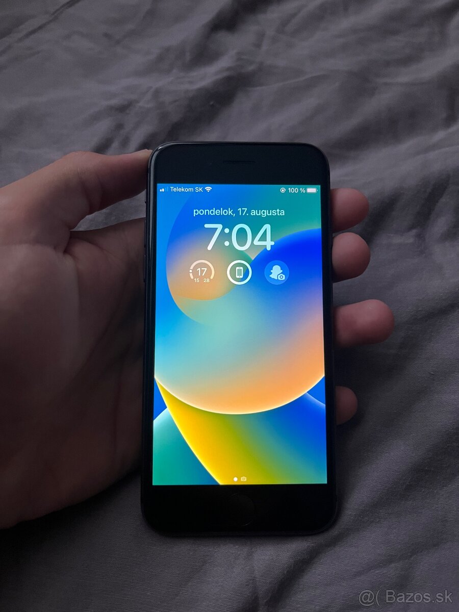 iPhone 8 64GB 100% batéria - 2