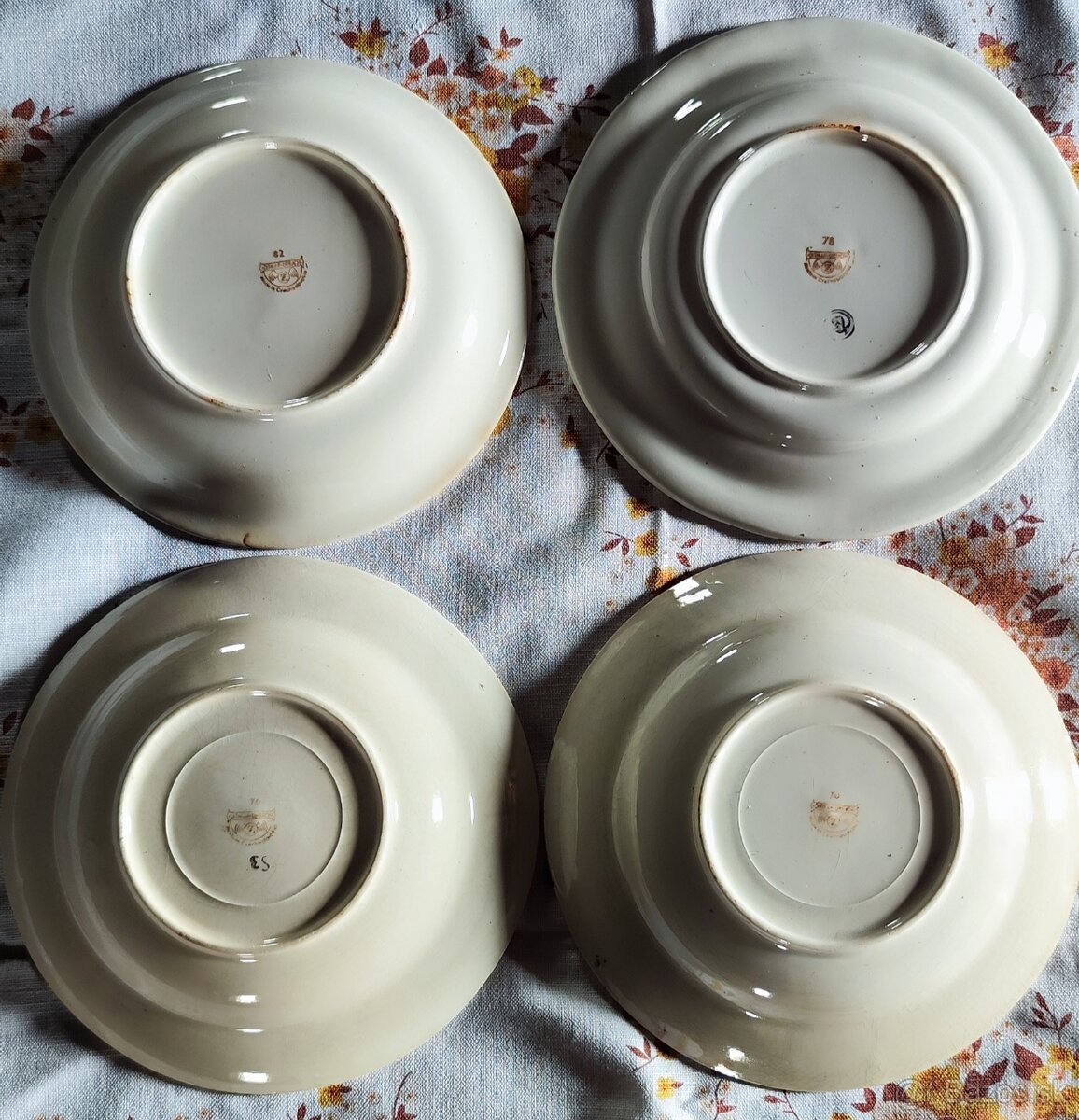 Veľmi staré taniere - 2