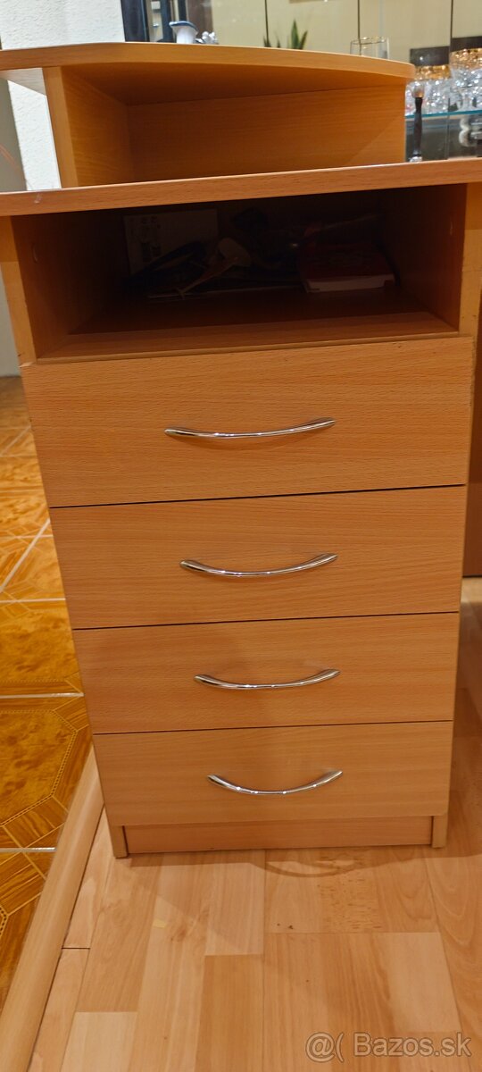 Počítačový písací stôl - 2