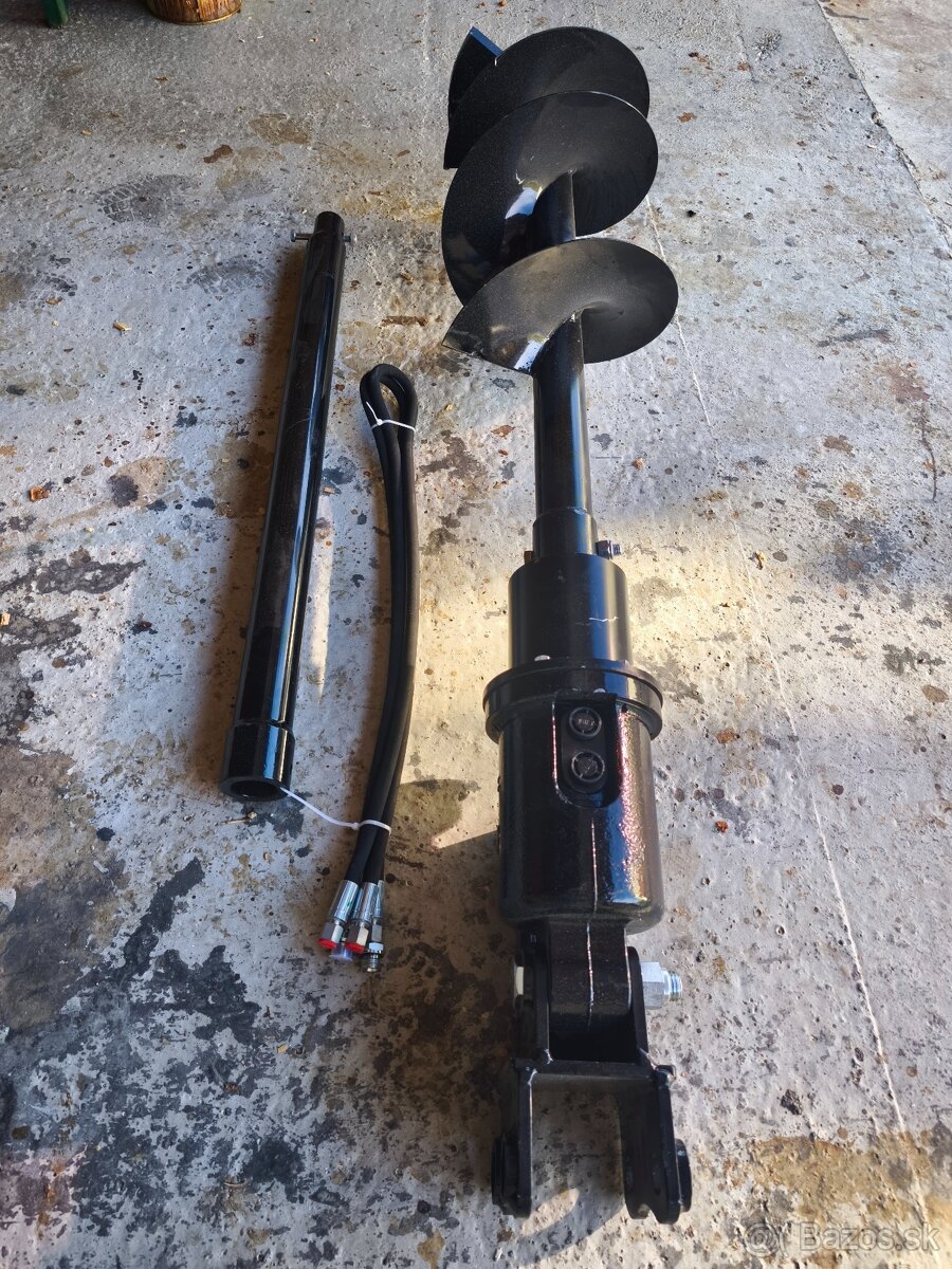 Zemný vrták pre minibager - 2