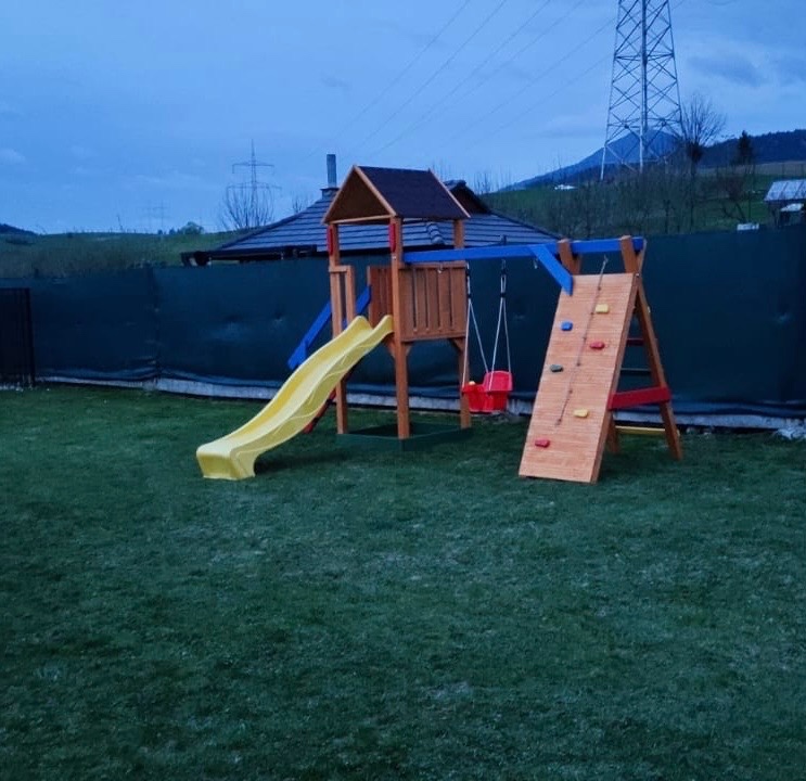 Detské ihrisko - 2