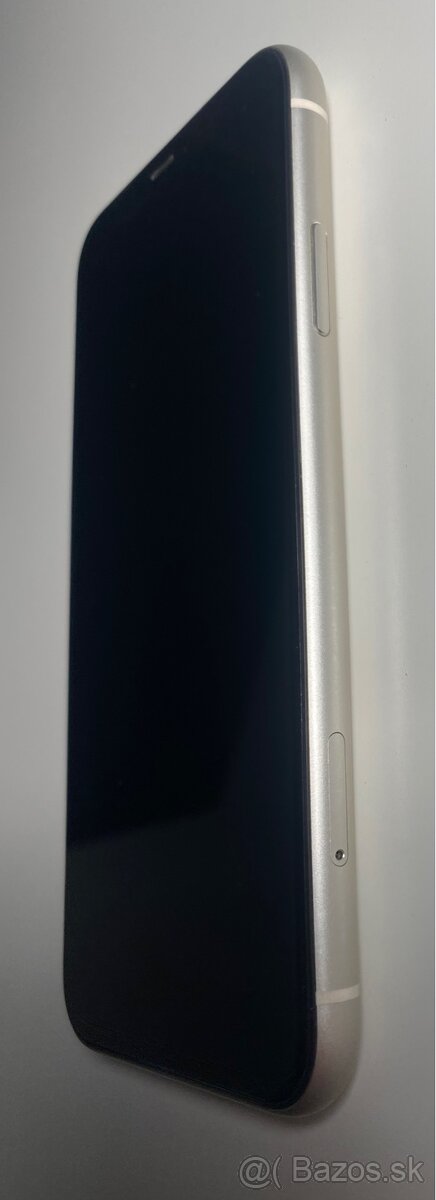 iPhone 11, batéria 81% - 2