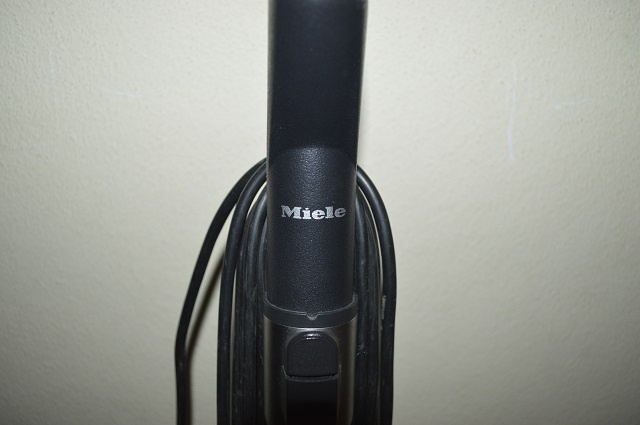 predam vysavac MIELE Swing - 2