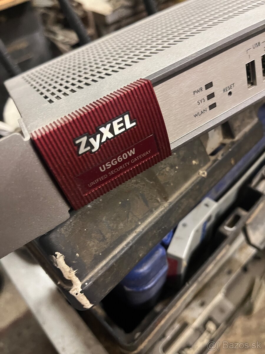 ZyXEL ZyWALL USG 60W - 2