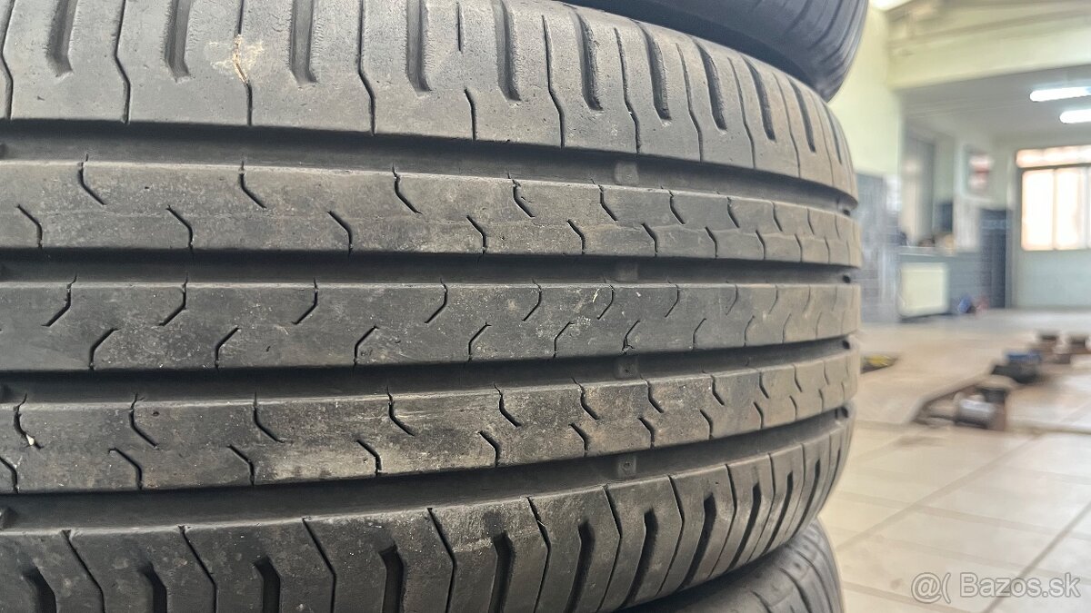 215/55R17 letne. 4ks - 2