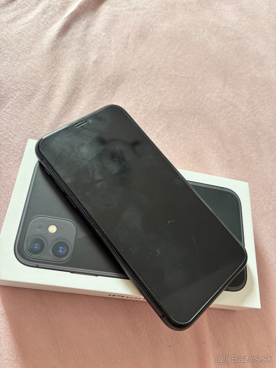iPhone 11 black 64GB - 2