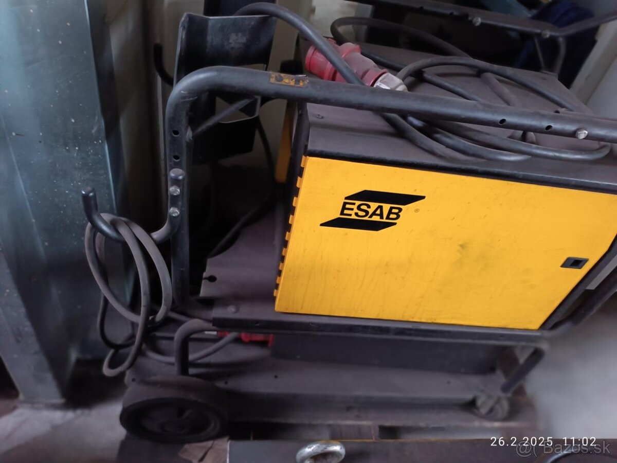 Svářečka ESAB MIG C3000I (8502) - 2