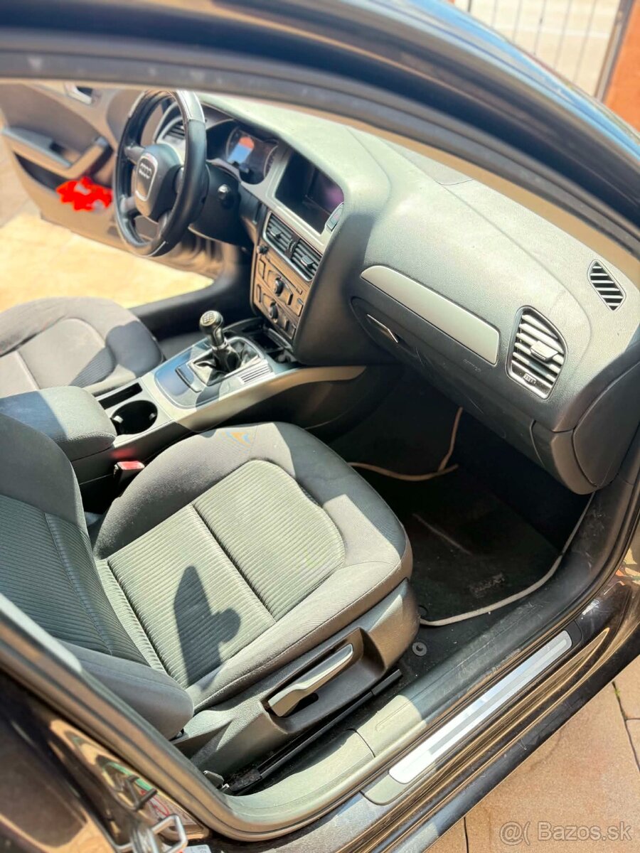 Audi A4 B8 - 2