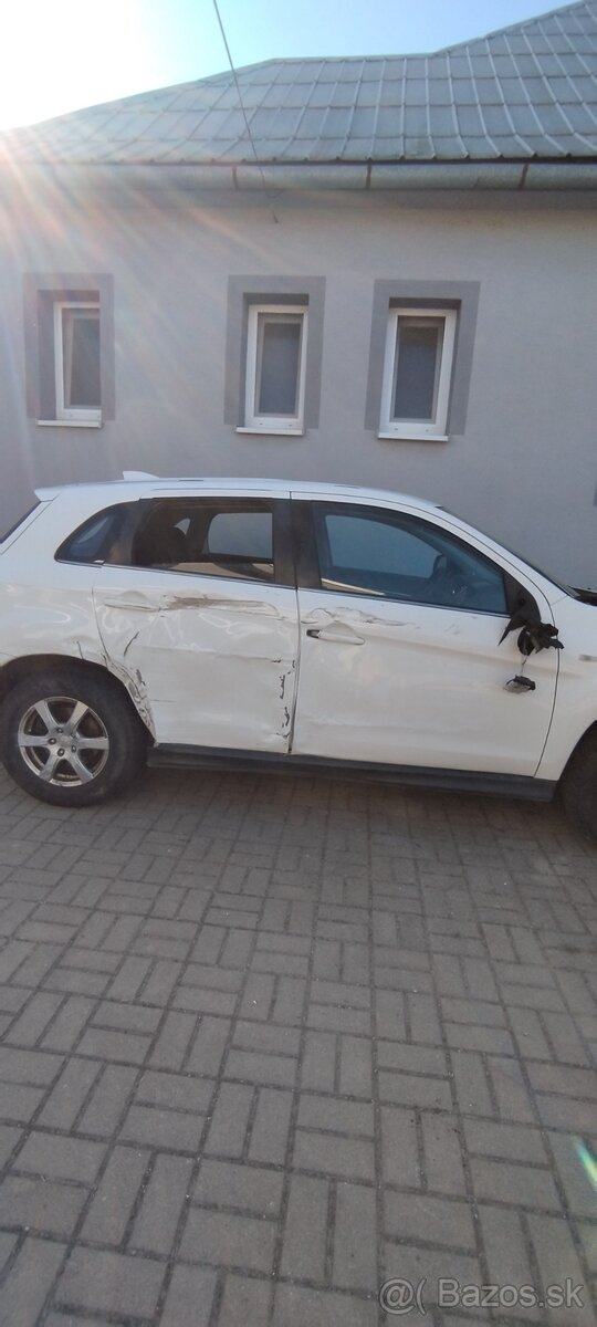 Mitsubishi asx - 2