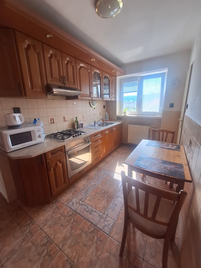 3 izbový byt, GARÁŽ, 2 PIVNICE, NMnV - 2