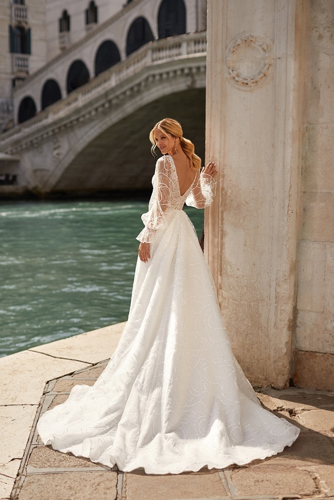 Nadherne nove trblietkave svadobne saty s rukavmi v zlave ib - 2