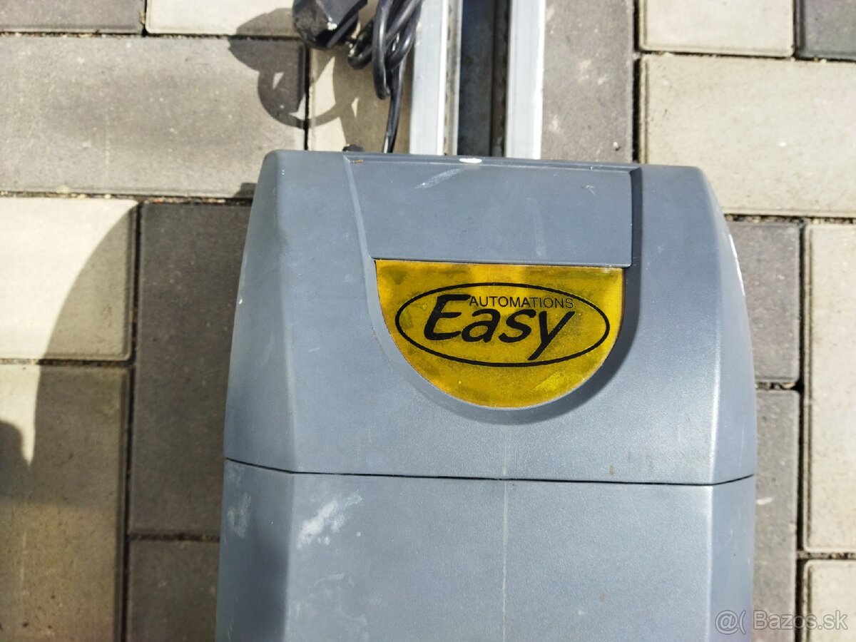 Pohon na garážovú bránu - 2