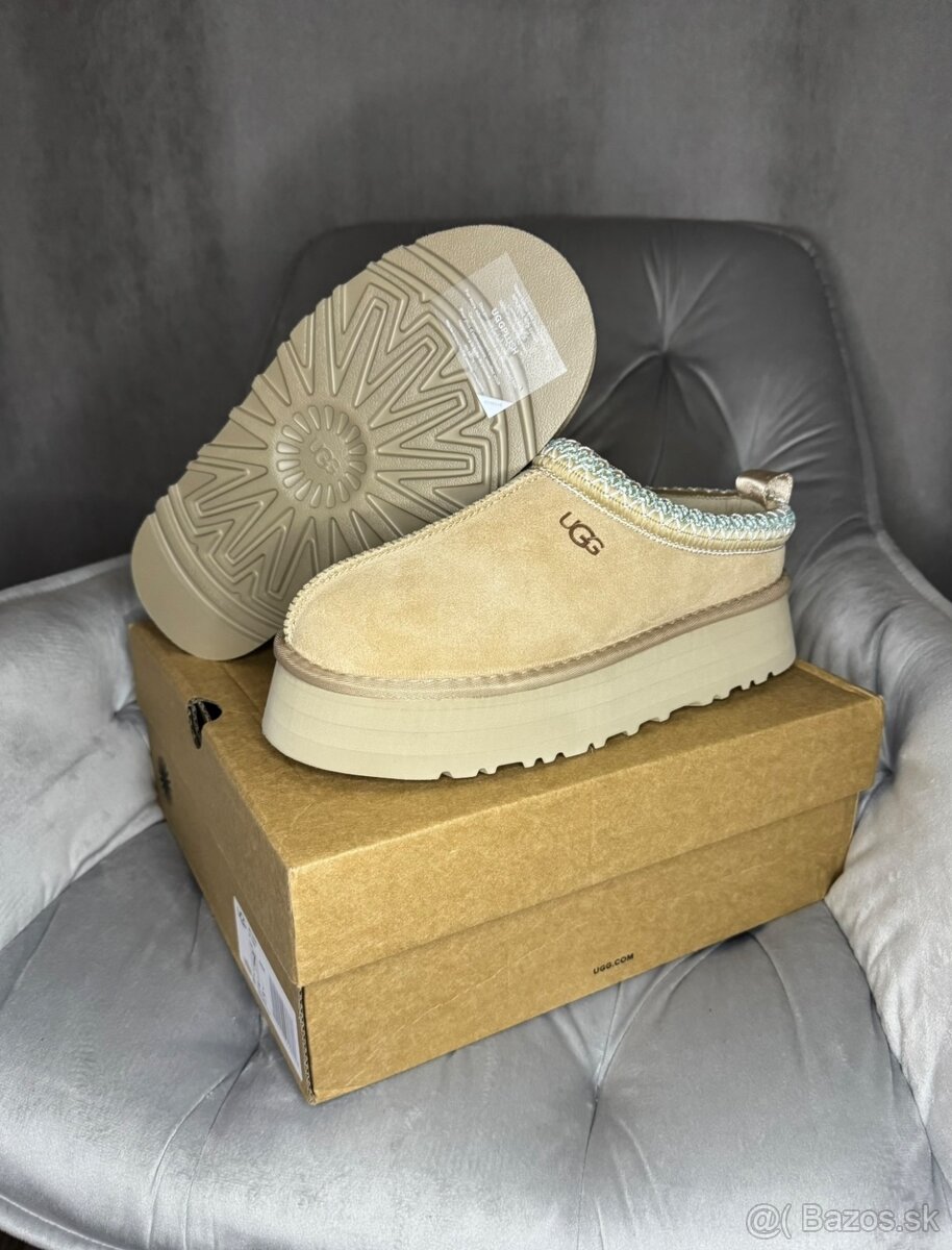 UGG Tazz II Sand - 2