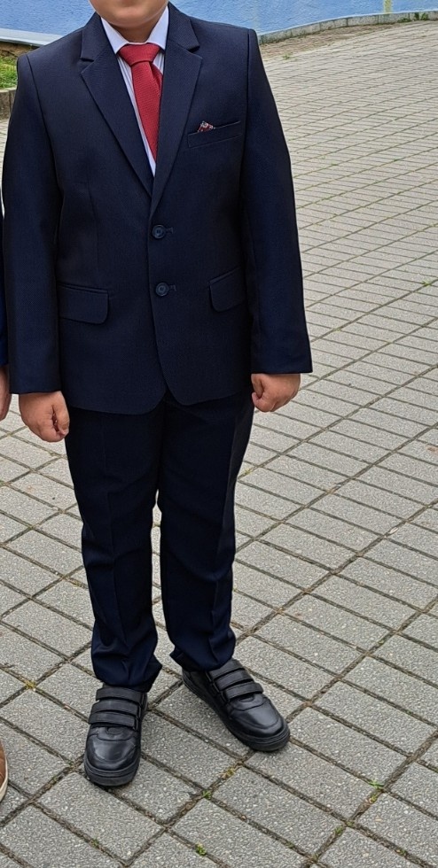 Oblek pre chlapca na 1.sv.prijímanie - 2