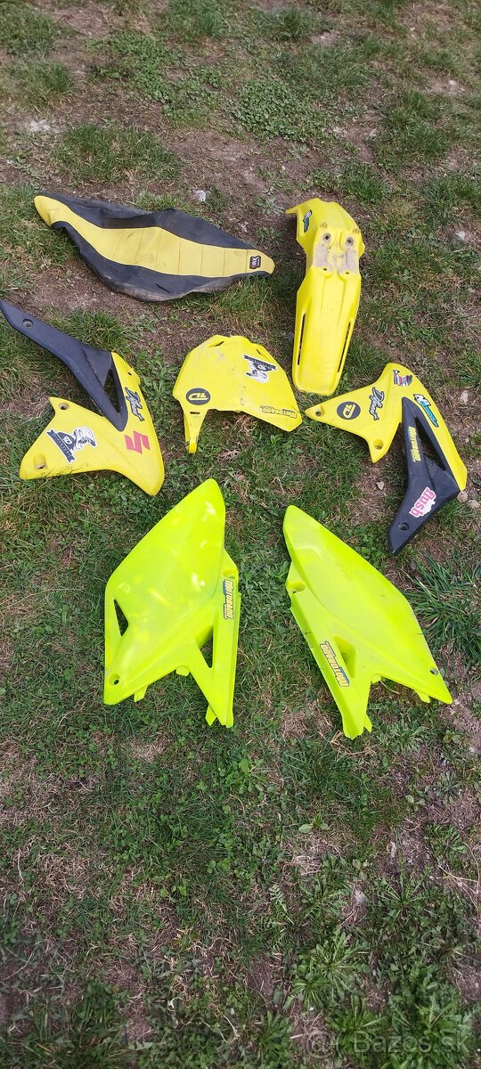 Plasty rmz 250 2010 - 2