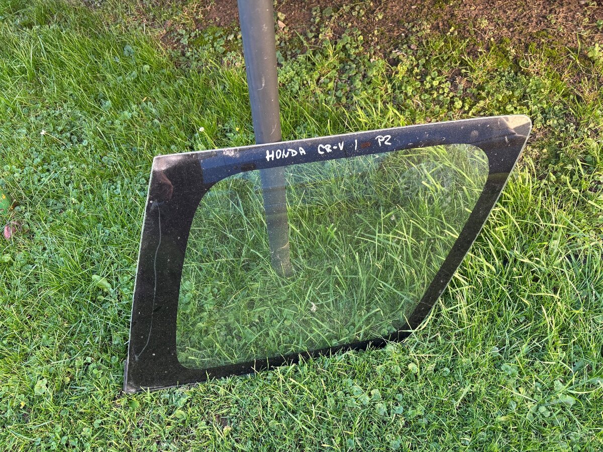 Honda CR-V bočné sklá - 2