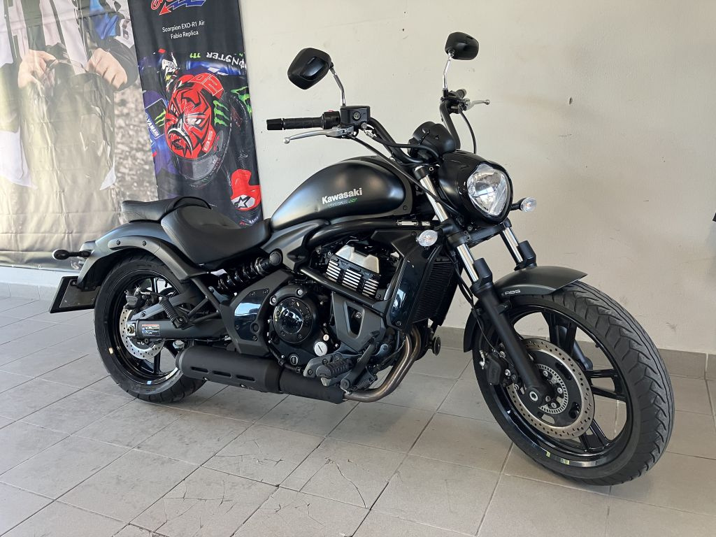 Kawasaki Vulcan 650 S - 2