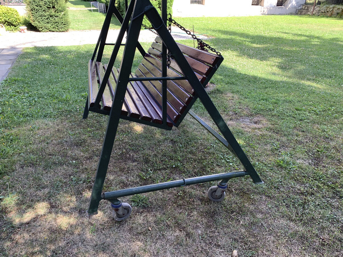 Zahradna hojdacka - 2