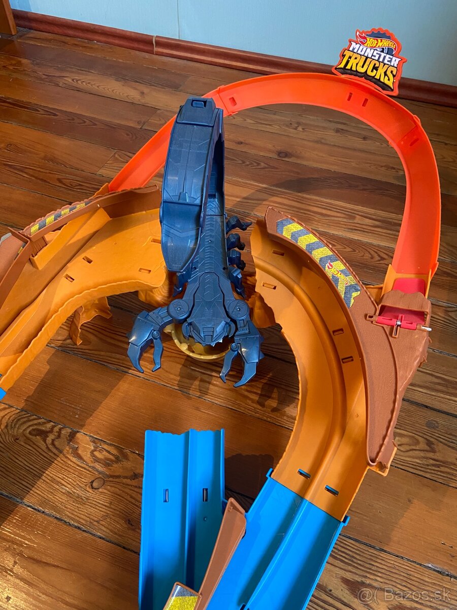 Hot Wheels Monster Trucks - Bodnutie Škorpióna - 2