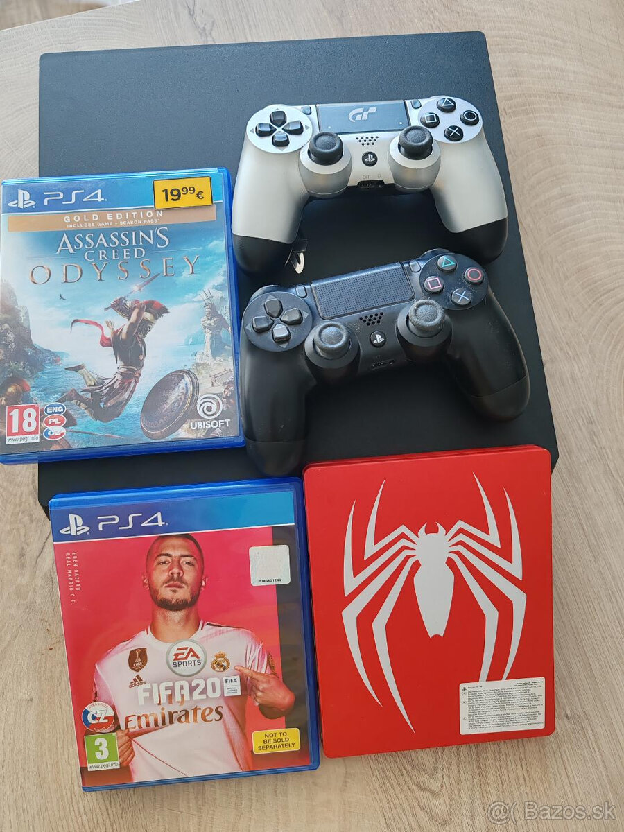 PLAYSTATION 4 PRO 1TB (1000GB) + 3 HRY - 2