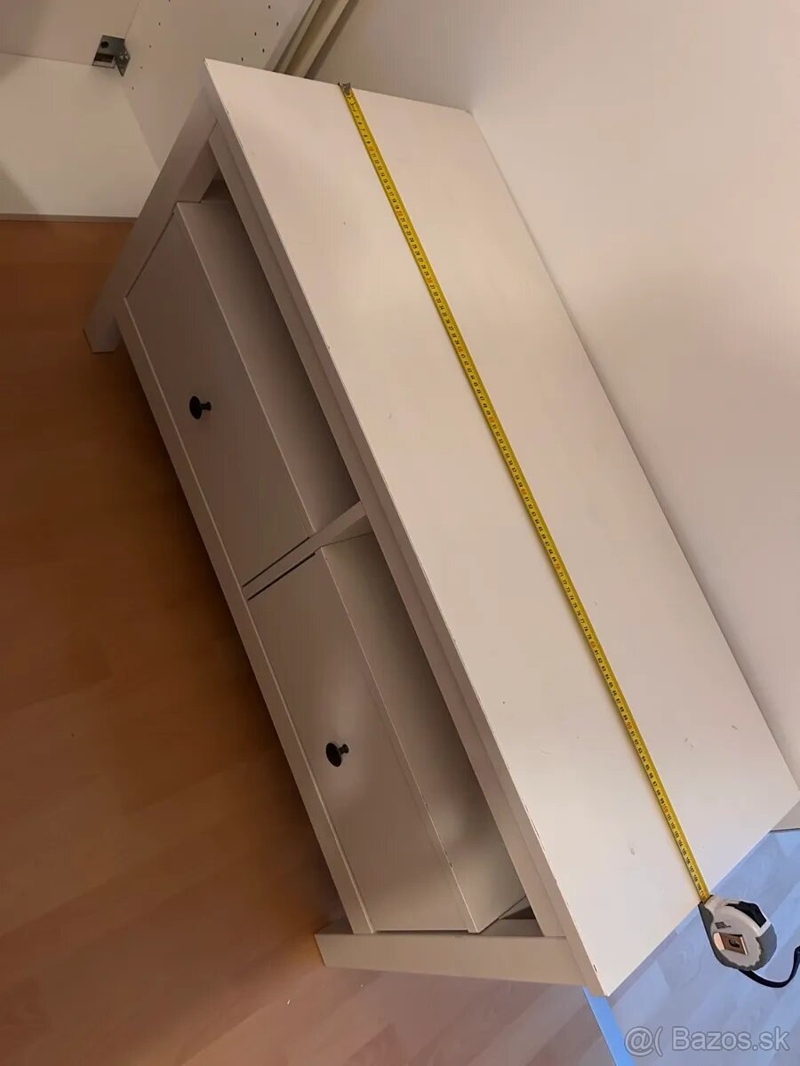 IKEA Hemnes stolík - 2