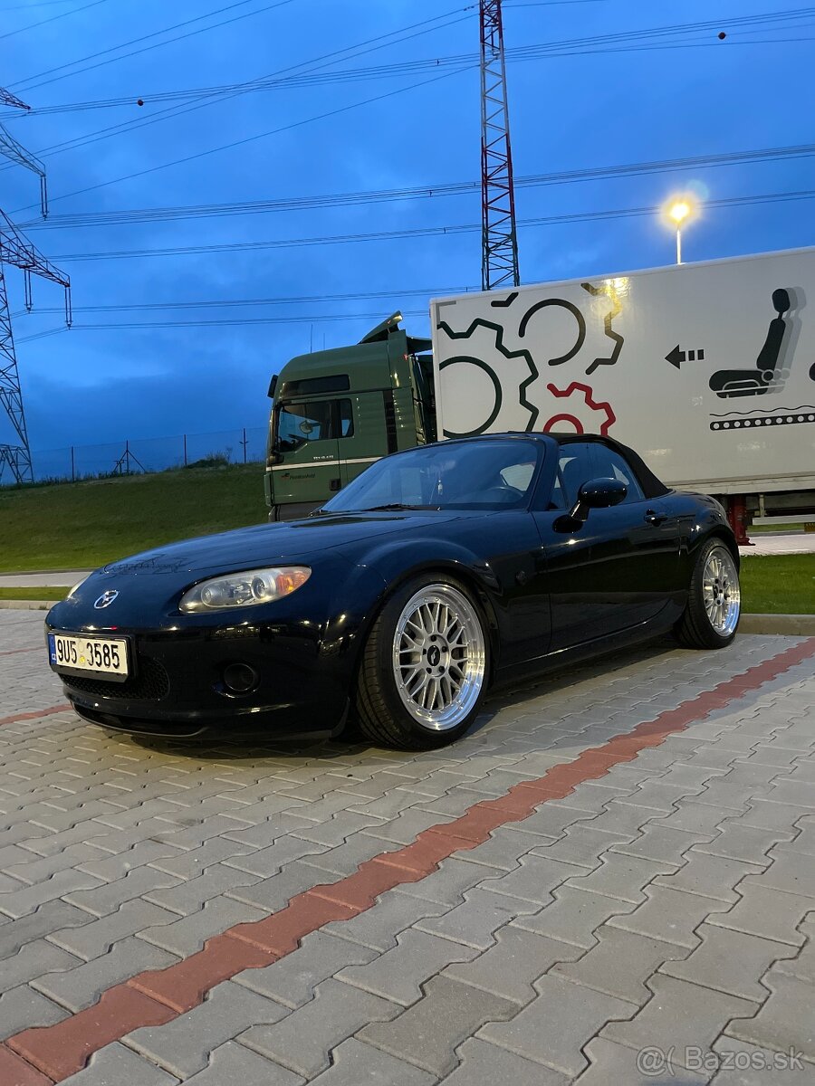 Mazda MX-5 NC - 2