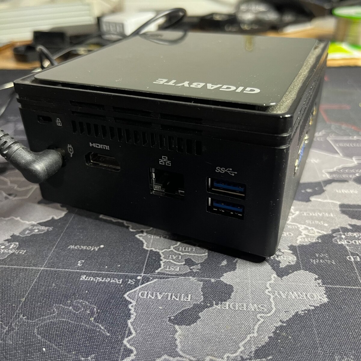 MINI PC GIGABITE GB-BACE-3160 - 2