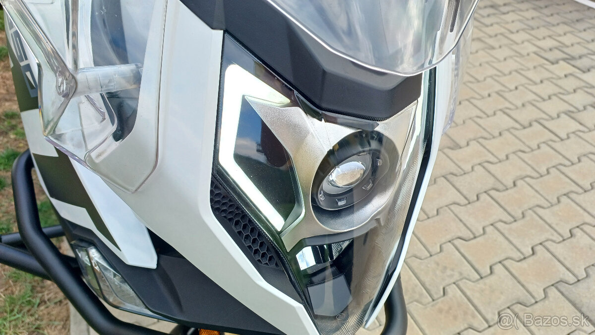 CF Moto 650 MT - 2