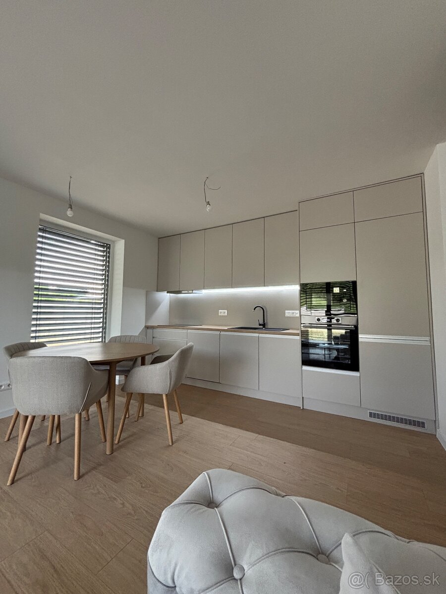 BYT NA PRENÁJOM - 2