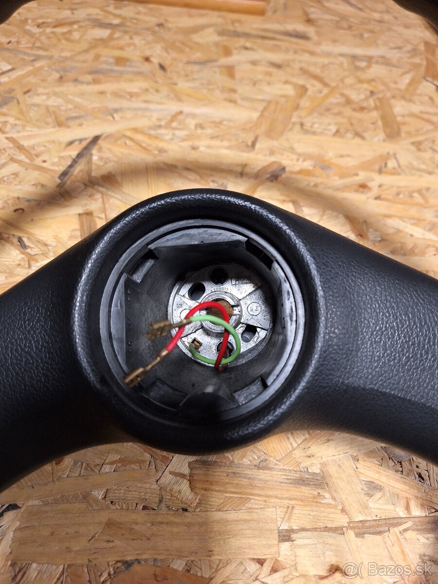 Predám volant na OPEL corsa B - 2