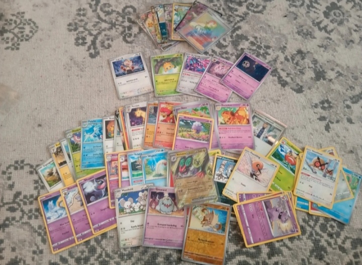 1500+ Pokémon kariet - 2