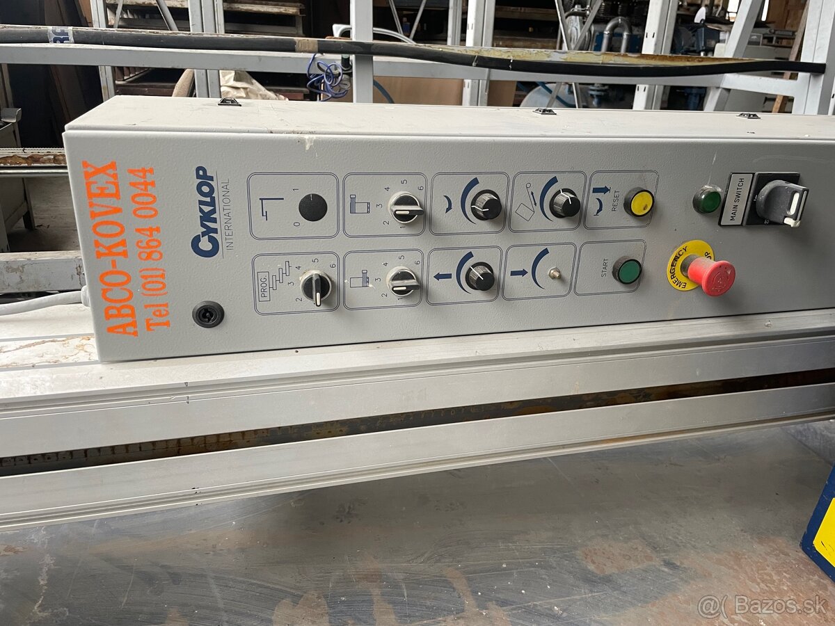 Paletový ovíjací stroj Cyklop GL 110 – stretch balička - 2