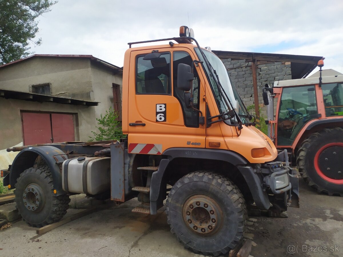 Mercedes Unimog U400 - 2