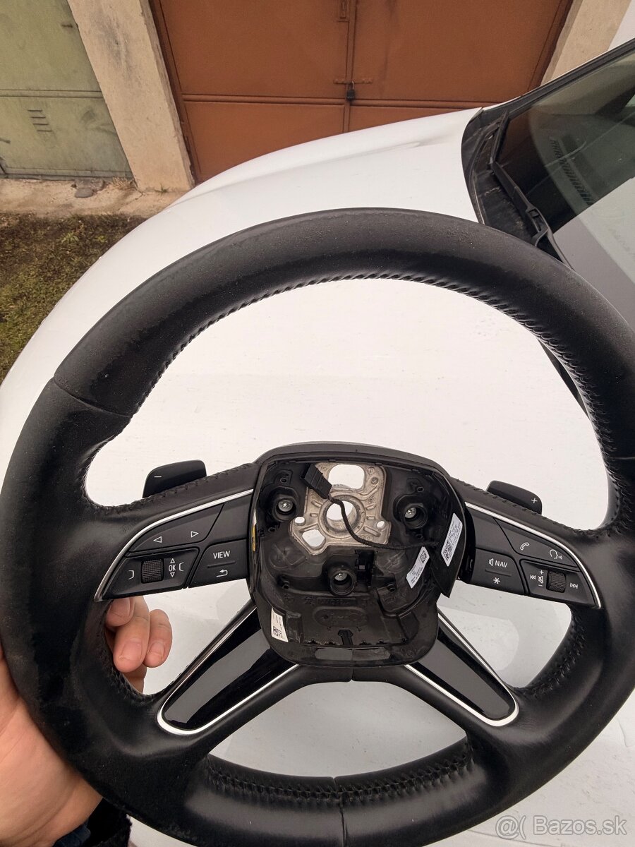 Multifunkčný kožený volant Audi Q7 (4M) 2016+ - 2