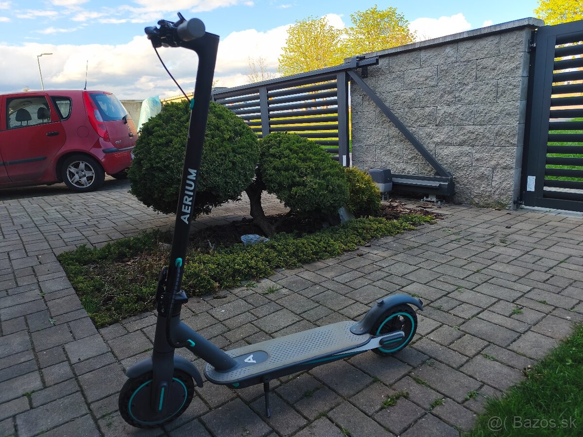 Elektrická kolobežka - 2
