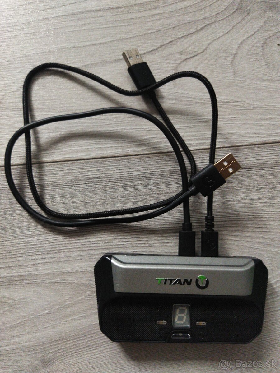 Titan Two 2022 použité - 2