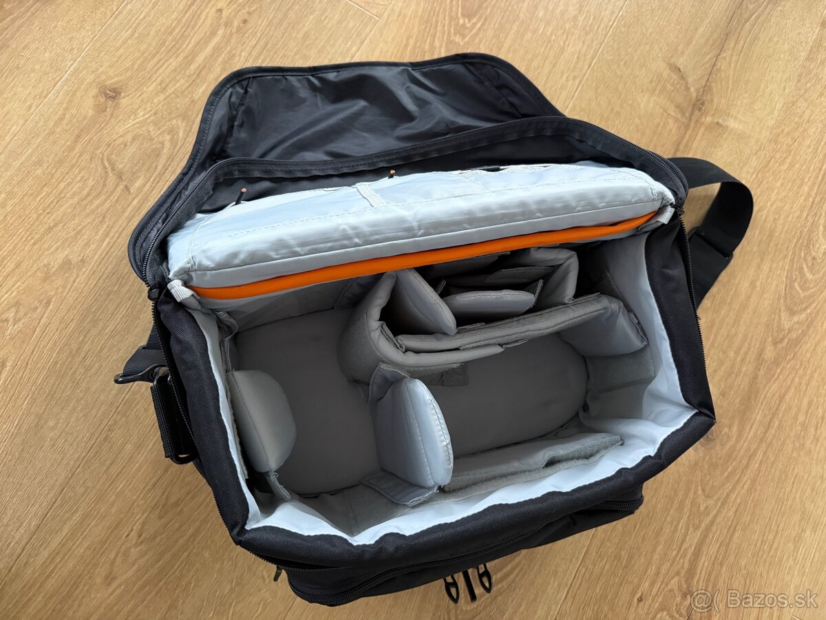 Taška Lowepro Nova 200 AW II black - 2