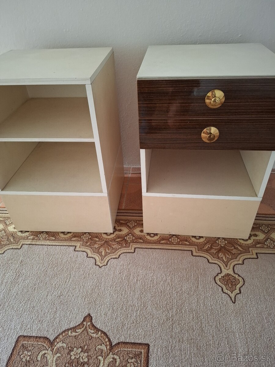 Nočné stolíky a periňáky - 2