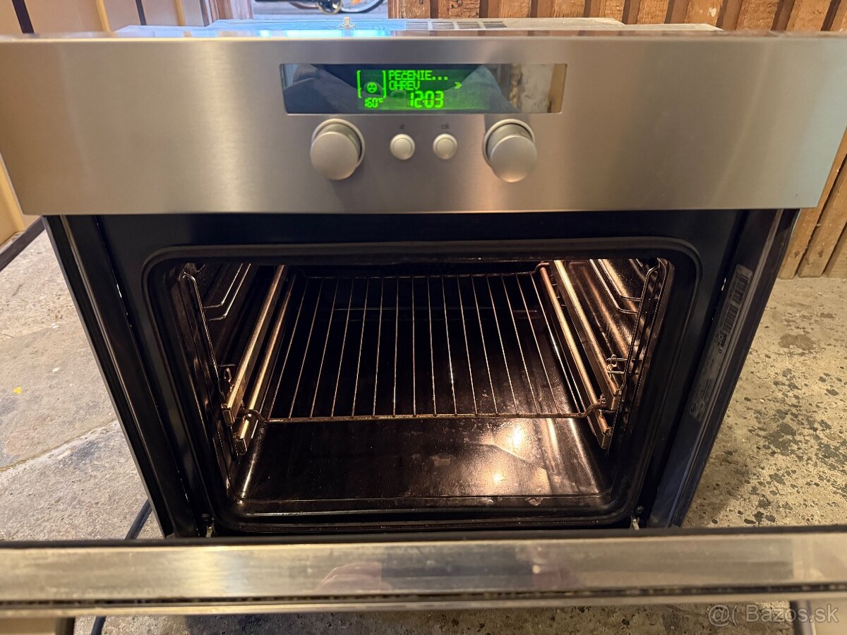 Predám vstavanú rúru Whirlpool AKZ 319/IX/02 - 2