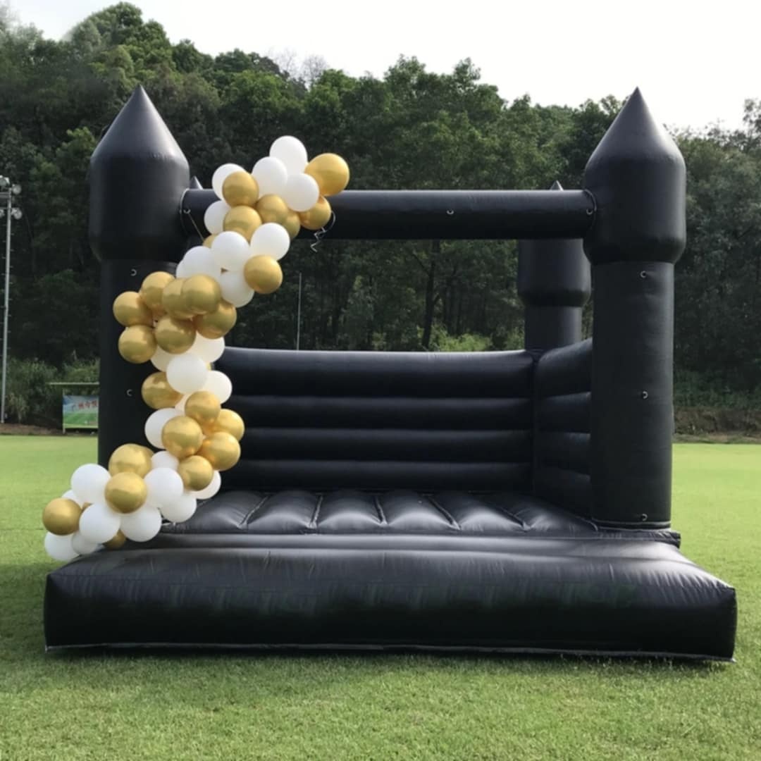 Bieli skakaci hrad - 2