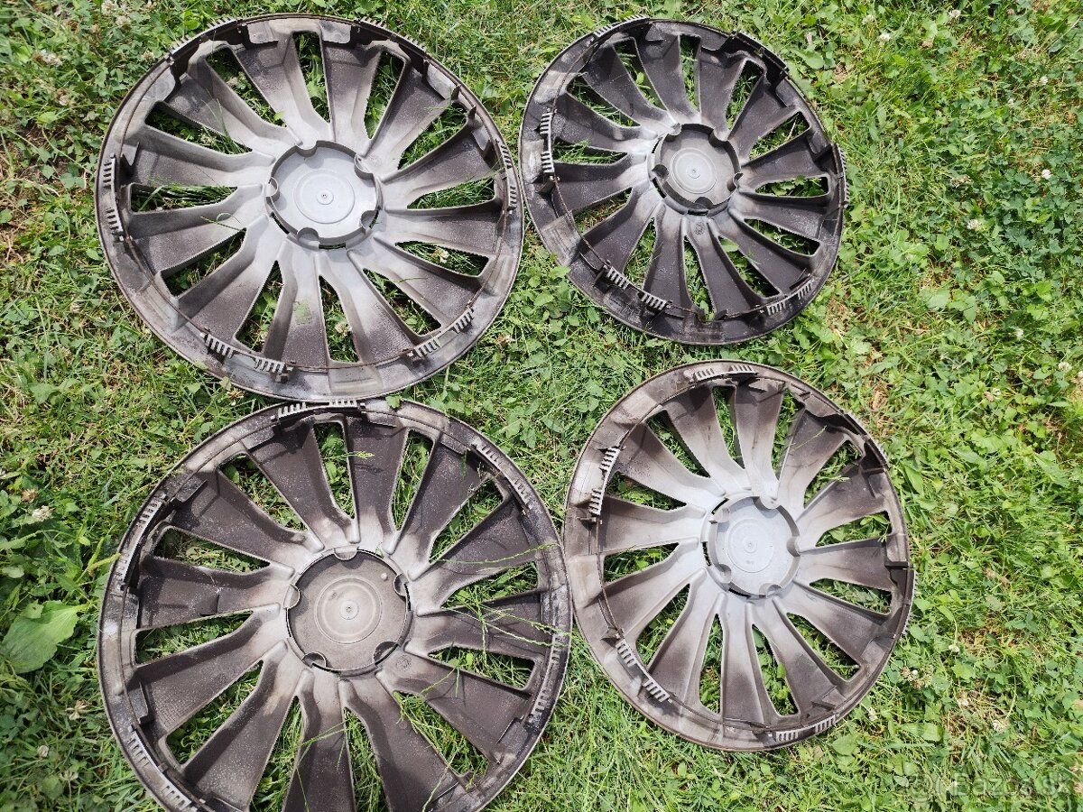 Puklice 16" originál škoda - 2