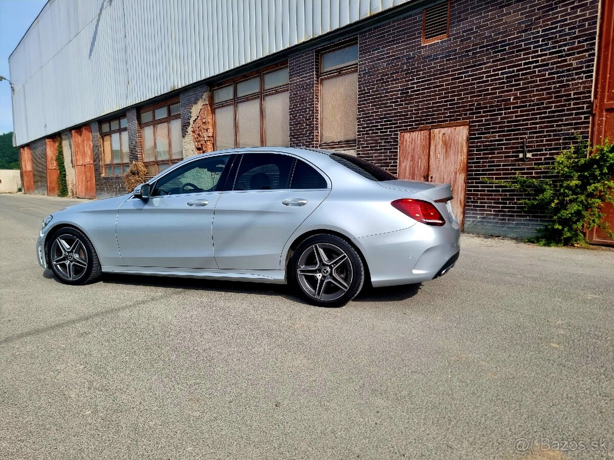 Mercedes-Benz C200 AMG - 2