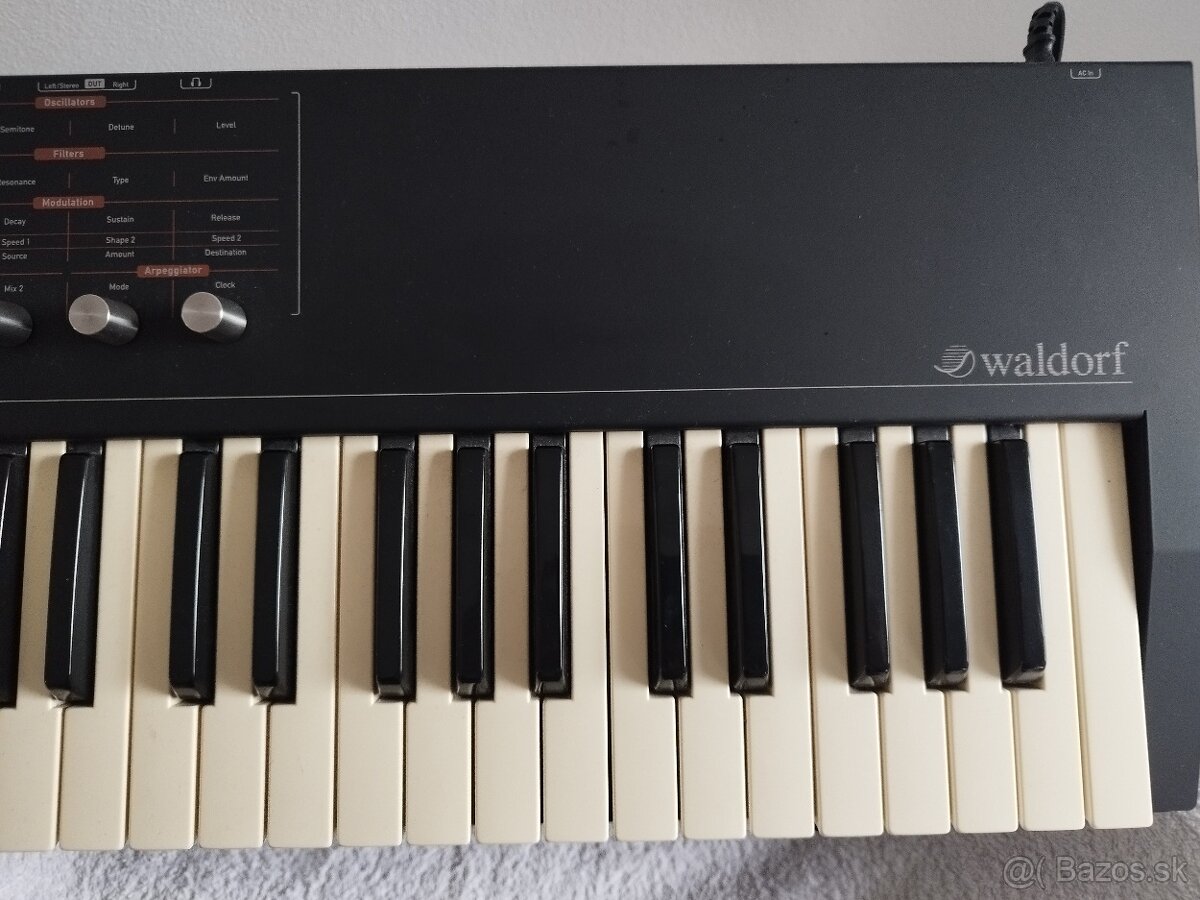 Waldorf analógový syntezátor Blofeld - 2