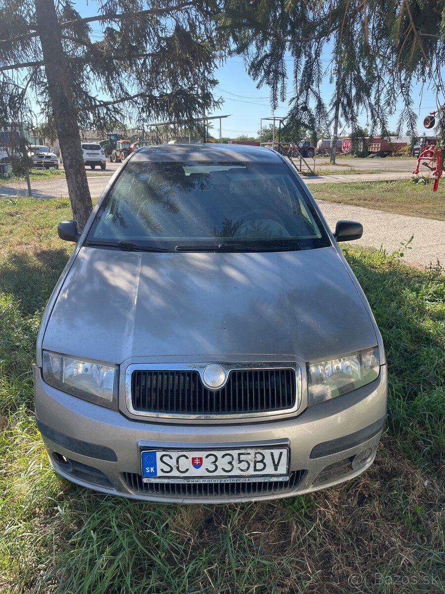 Predam skoda fabia - 2