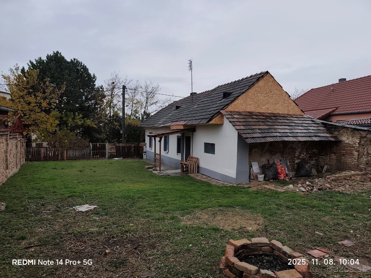 Na predaj rodinný dom so začatou rekonštrukciou v Bátorových - 2